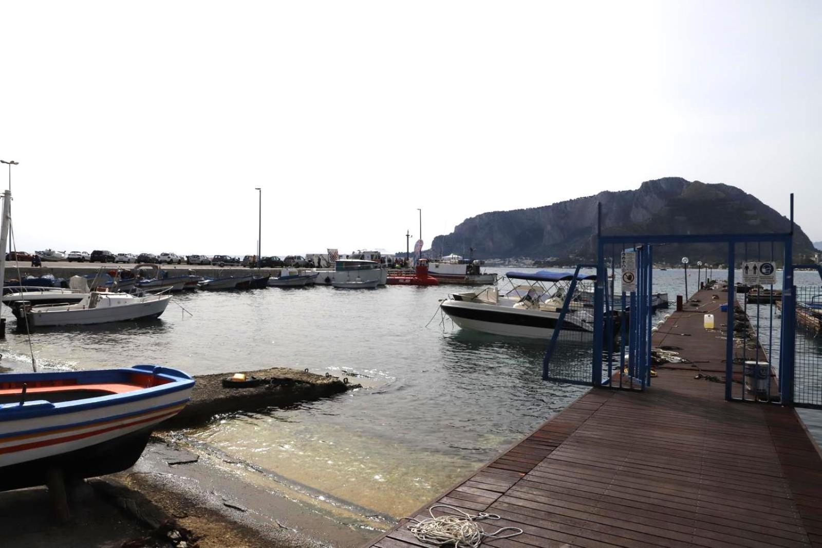 Lo Scarrozzo Room Παλέρμο Εξωτερικό φωτογραφία